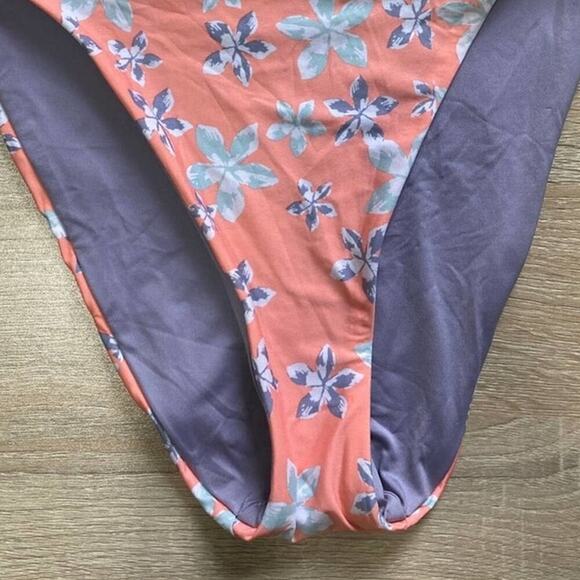 BECCA French Cut Bikini Bottom Peach Purple Floral Cheeky size M - Picture 4 of 9